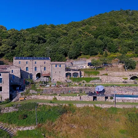 Grand Gite, Mas Favieres Notre-Dame-de-la-Rouvière